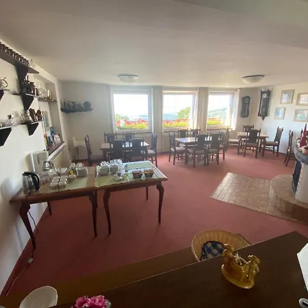 Pensionat V Kolonce 3*